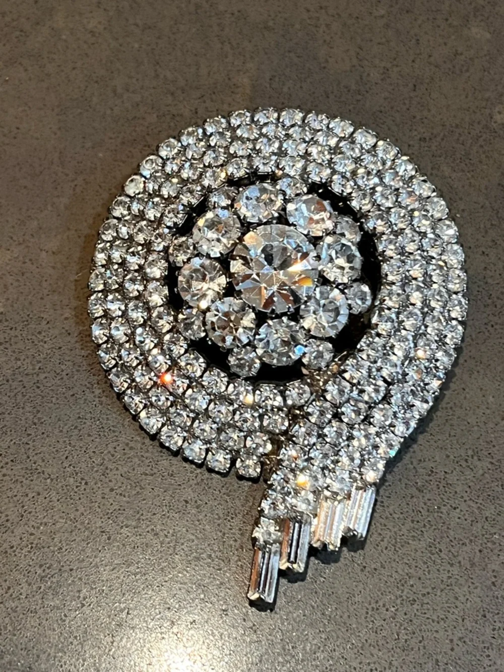 Vintage Mid-Century Silver Tone Rhinestone Spiral Brooch Round Clear Comet Pin